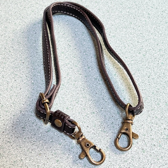 CHALA Bright Eyed Owl Crossbody Cell Phone Purse Like New! 🎉2X Host Pick🎉 - Picture 14 of 14